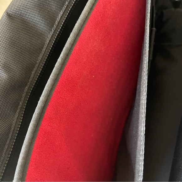 ACME MADE Messenger Laptop Bag - Picture 6 of 15